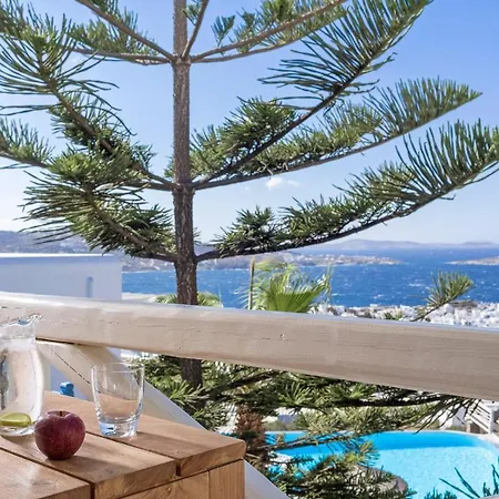 Vencia Boutique Hotel 4*